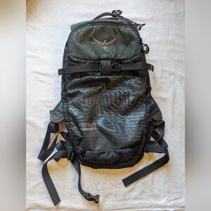 OSPREY Kamber 16 Snowboarding Skiing Winter Backcountry Backpack Day Bag Hiking